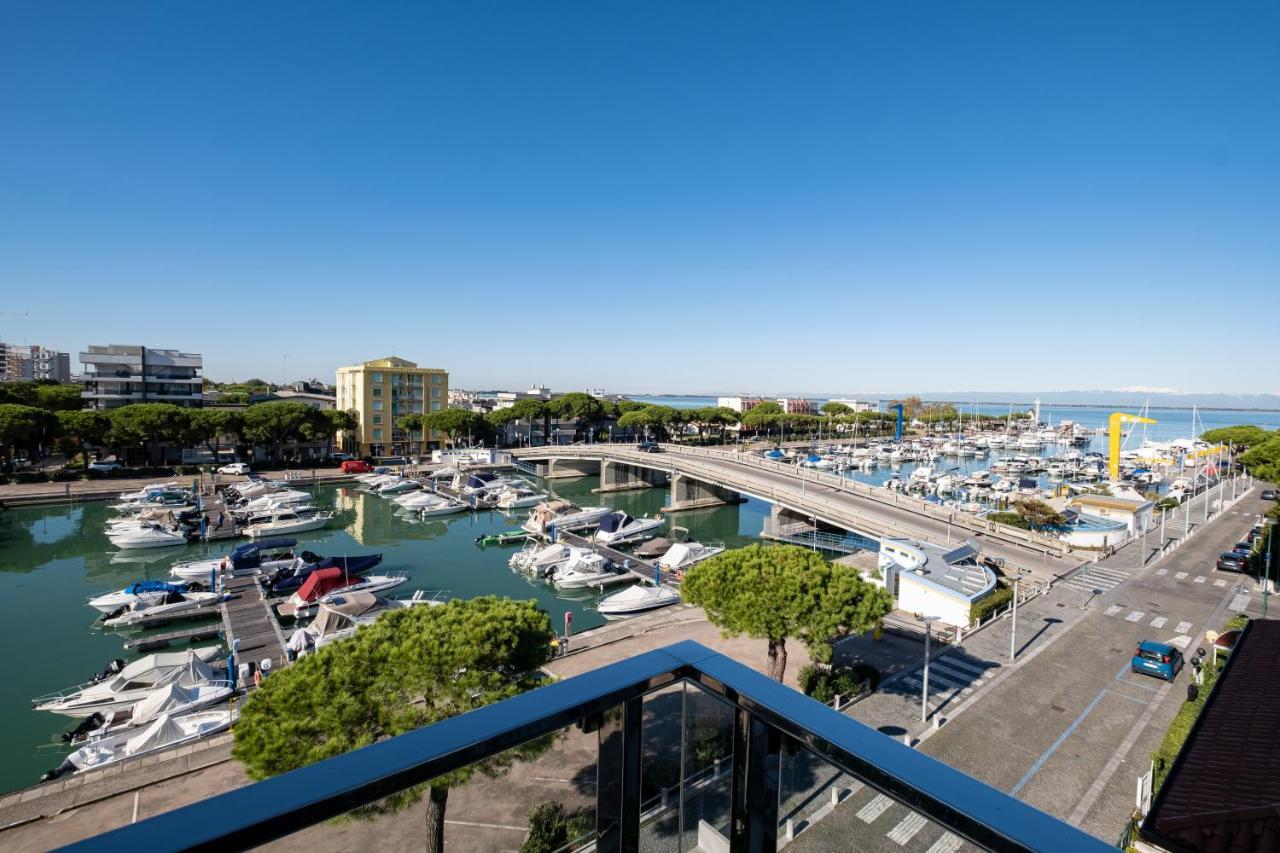 Hotel Mare Lignano Sabbiadoro Kültér fotó