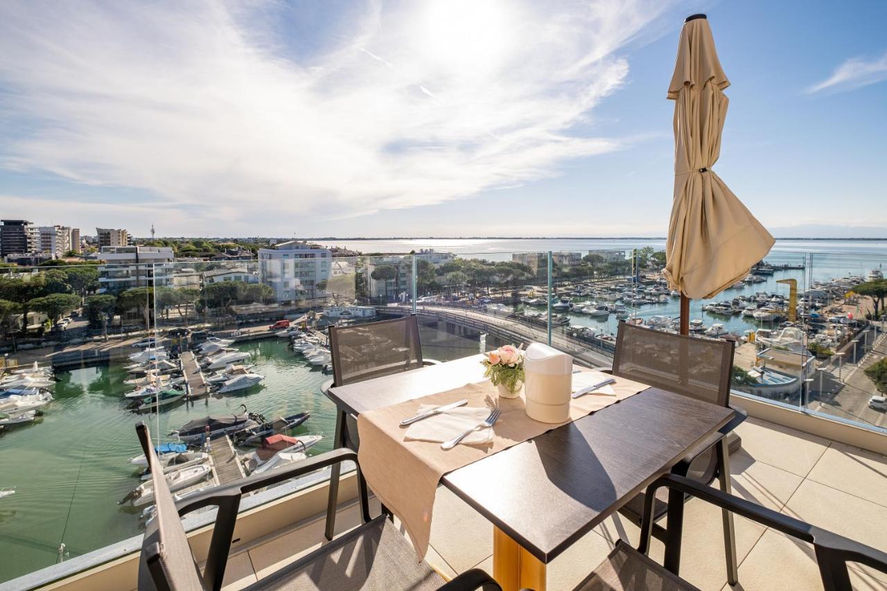 Hotel Mare Lignano Sabbiadoro Kültér fotó