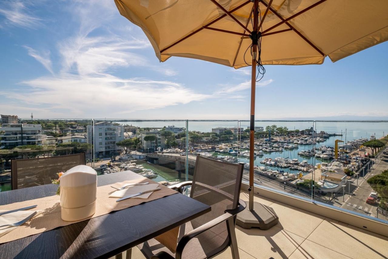 Hotel Mare Lignano Sabbiadoro Kültér fotó