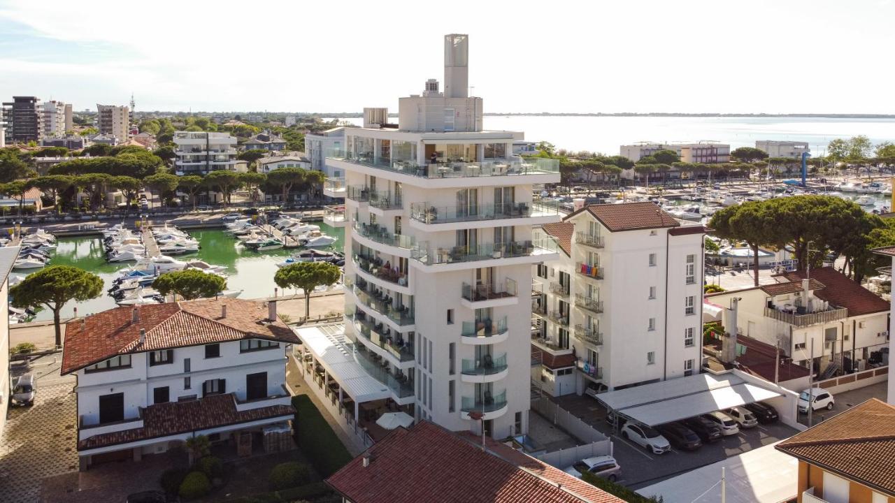 Hotel Mare Lignano Sabbiadoro Kültér fotó